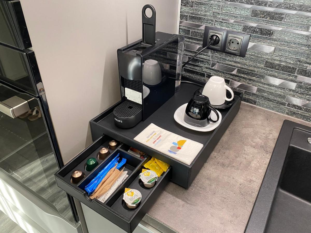 Noir Silvery Apartman 塞格德 外观 照片