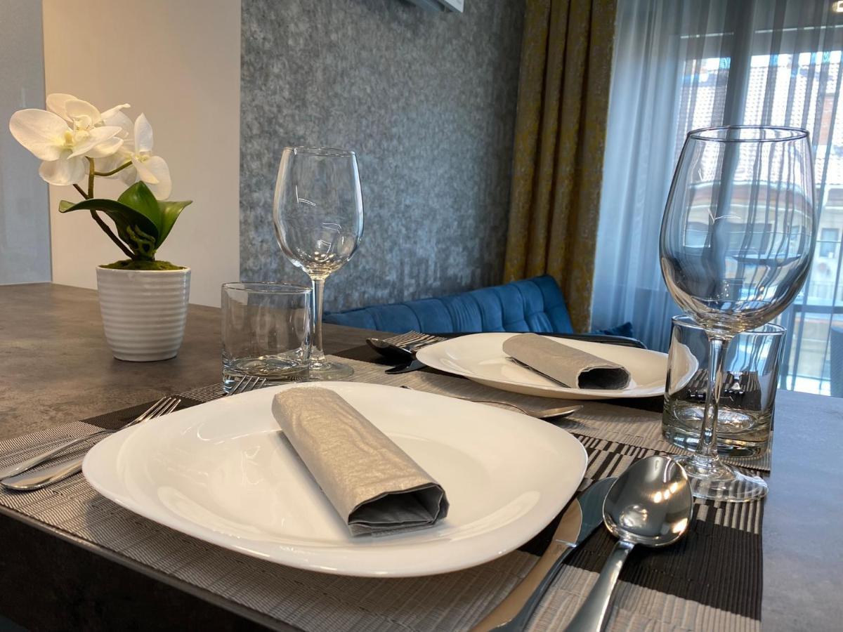 Noir Silvery Apartman 塞格德 外观 照片